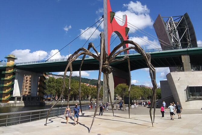 Bilbao Walking Small Group Tour - Why the guide matters: stories, architecture talk, and pintxo direction