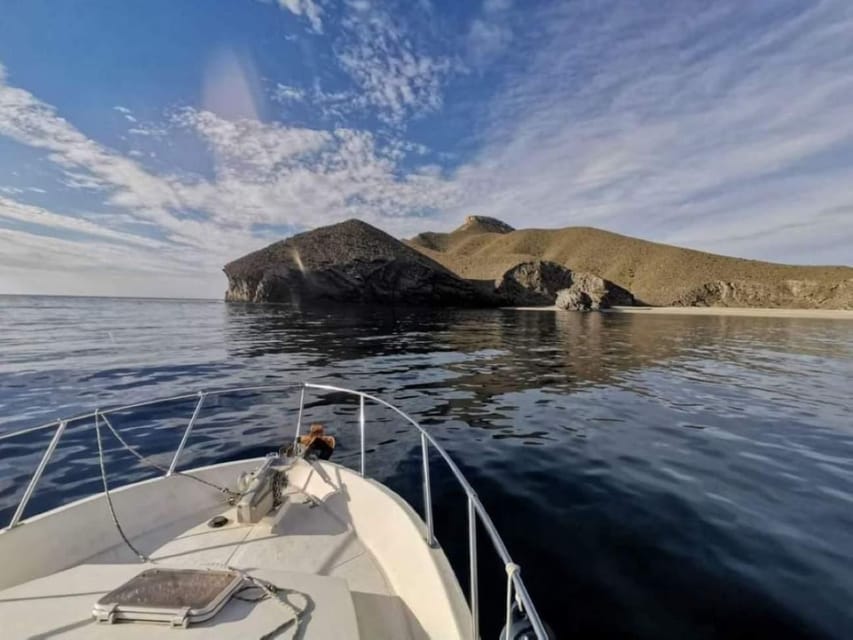 Cabo de Gata: Yacht Tour to the 5 Best Beaches - The guide experience on board: friendly energy and clear storytelling