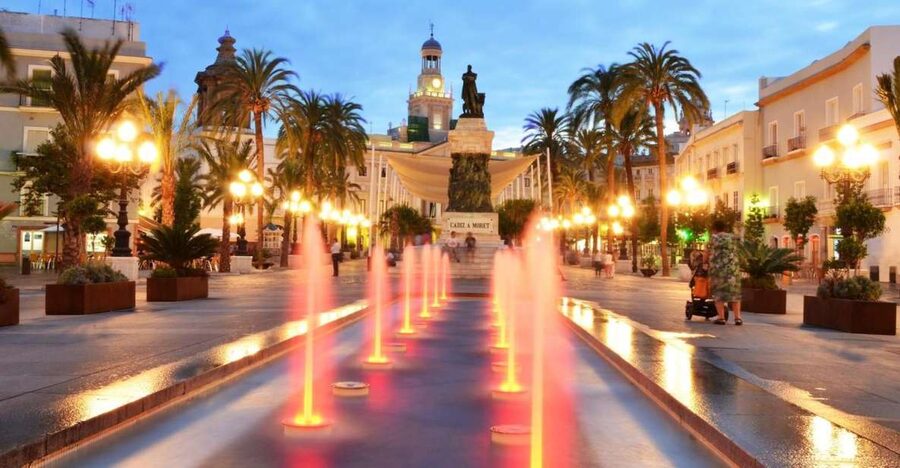 Cadiz: Medieval Tour - Plaza San Juan de Dios: Your Start Point and First Orientation