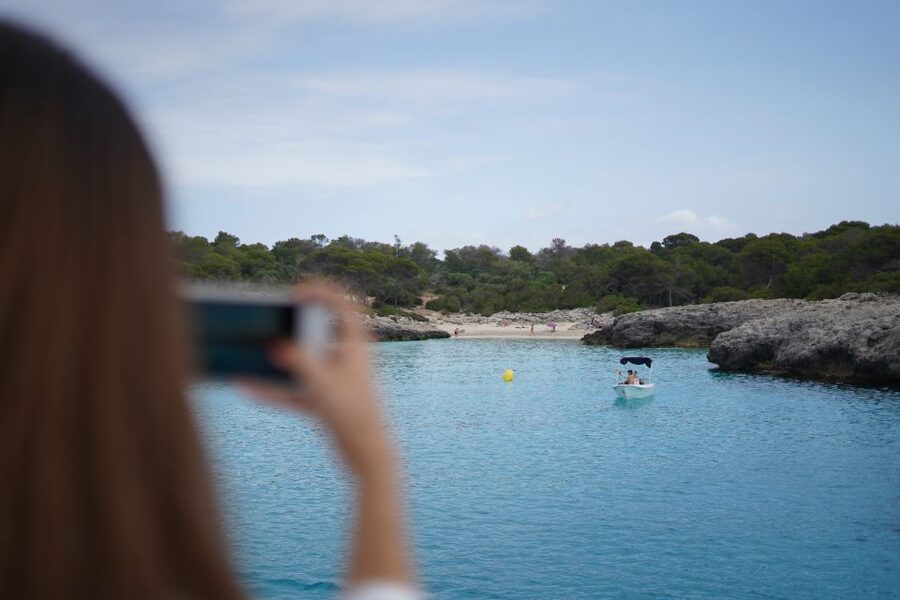 Cala'n Bosch: 2-Hour Sunset Sightseeing Tour - How the audio commentary improves your experience