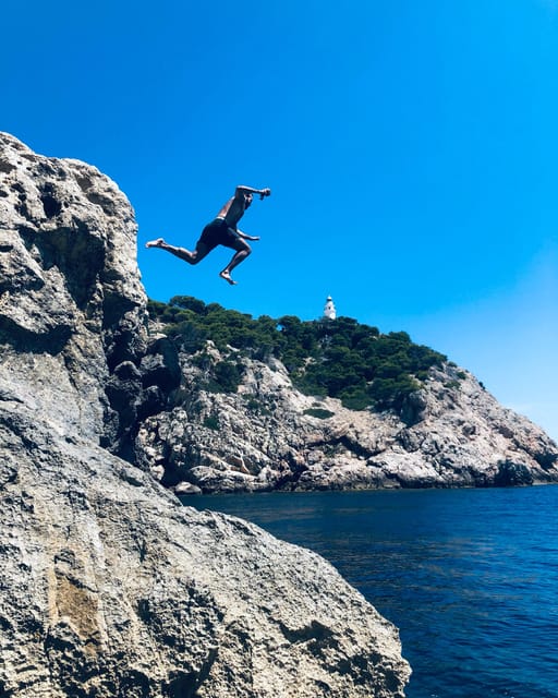 Cala Ratjada: SUP SAFARI TOUR 2H - Lockers, Showers, and Refreshments, the Real Comfort Checklist