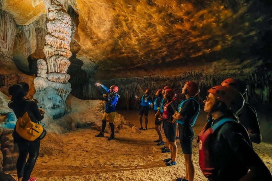 Cala Varques: Guided Sea Caves Kayak & Snorkeling Expedition - Cala Romantica to Cala Varques: why this stretch feels special