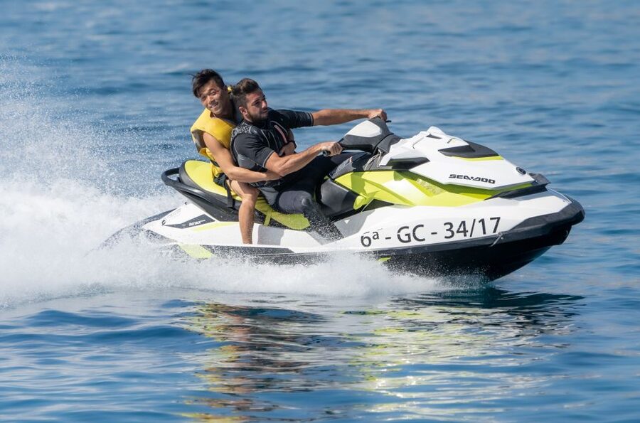 Caleta de Fuste: Jet Ski Circuit Experience - Where you start: Puerto Castillo check-in and life jacket fitting