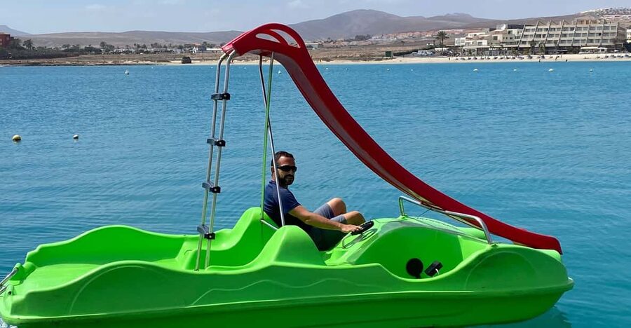 Caleta de Fuste: Pedalo with slide rental - Key things to know before you go