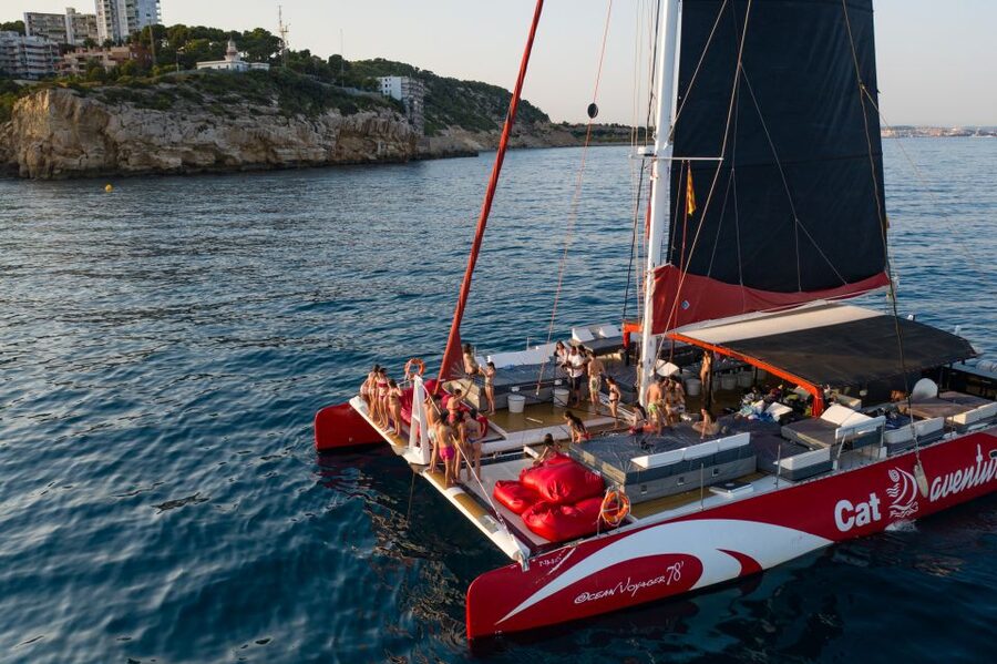 Cambrils: Catamaran Cruise with Drinks and BBQ Lunch Option - Where you sail: Cambrils coast, then anchor between Cap Salou and La Pineda