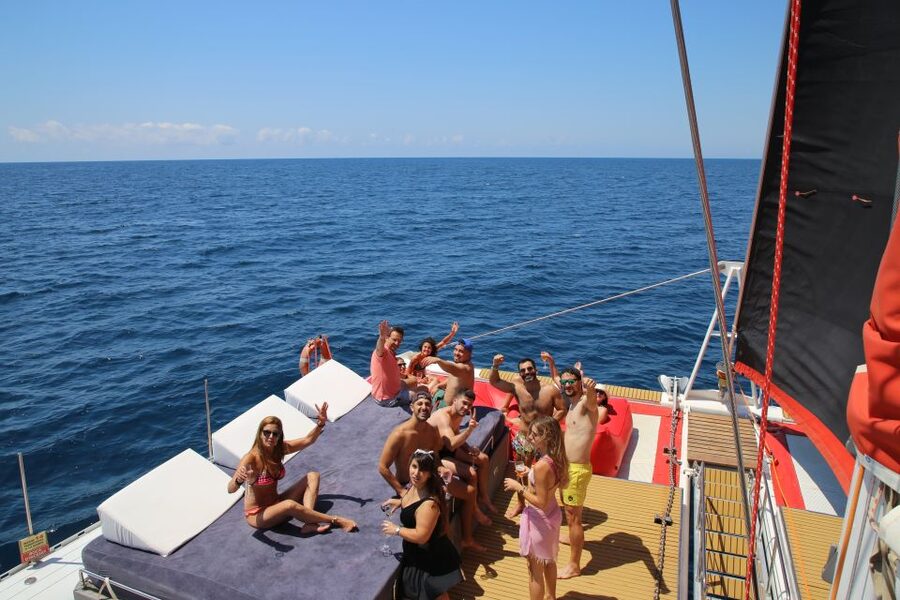 Cambrils: Catamaran Day Cruise with BBQ and Drinks - Key points before you go