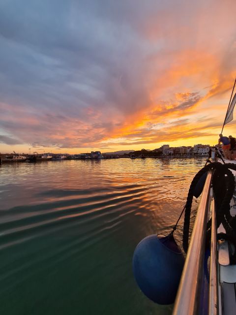 Cambrils: Costa Dorada Sunset Catamaran Cruise with Drinks - What to Bring (Simple, Practical Packing List)
