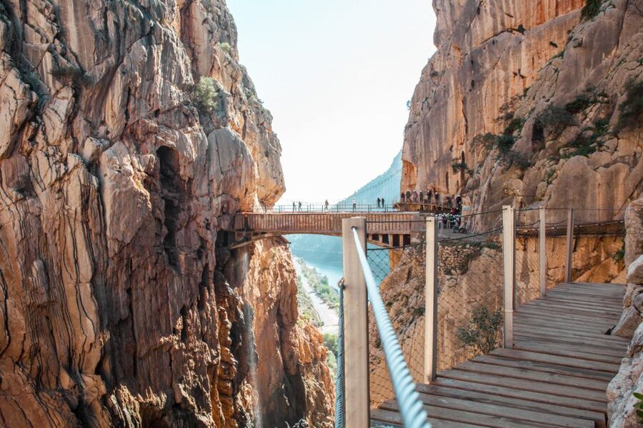 Caminito del Rey: Guided Hiking Tour with Entrance Tickets - Meeting at North Access and getting ready fast