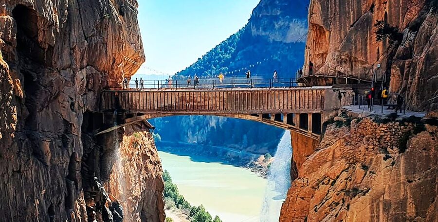 Caminito del Rey Guided Tour & Welcome Pack from Málaga - Key highlights you will actually feel on this tour