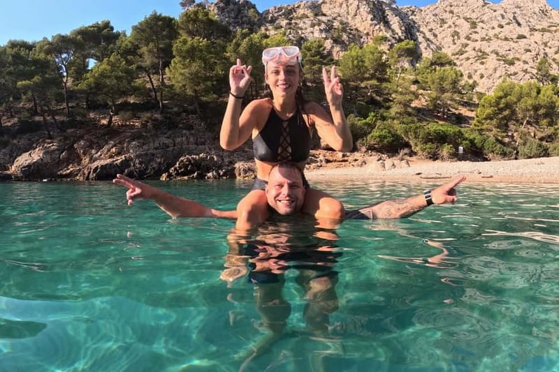 Can Picafort: 3h Private Boat – Caves & Snorkeling - What to expect from the boat, the captain, and the vibe