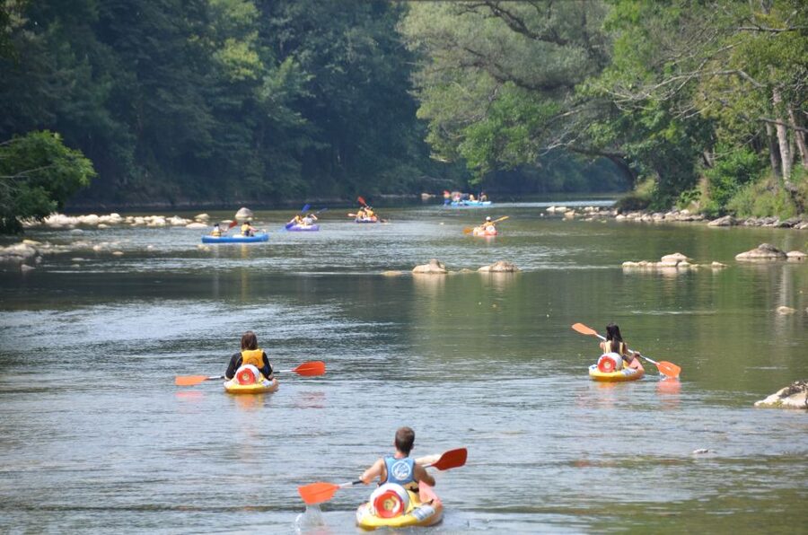 Cangas de Onís: Sella River Canoeing Adventure - Meeting Point at K 2 Adventure: Quick Setup, Then the River