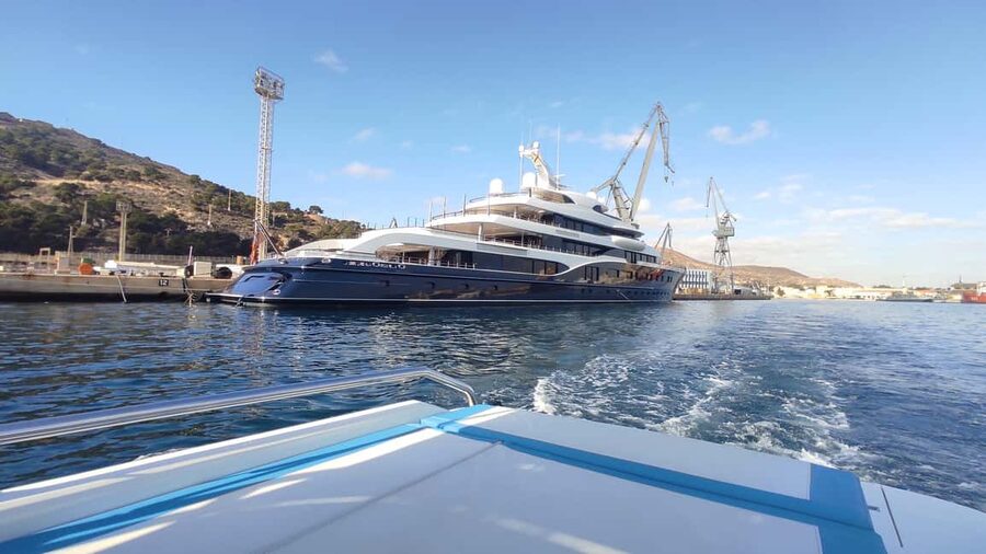 Cartagena: Guided boat tour of Cartagena and Algamecas Port - The skipper makes it: what Antonio-led tours get right