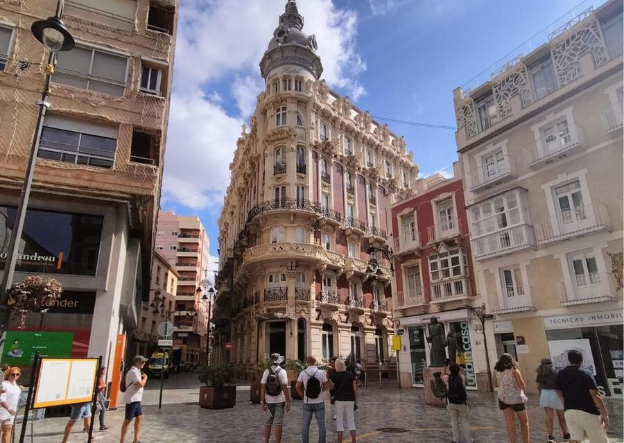 Cartagena: Guided Walking Tour with Tapas and Drinks - Price and Value Check for $64 Per Person