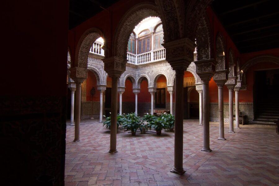 Casa de Salinas Entry Ticket with Audio Guide - Antique surprise: the Roman mosaic and ceramic tiles