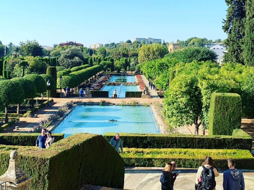 Cordoba: Alcazar of The Christian Monarchs Tickets and Tour - Torre de los Leones and the Torre del Homenaje: Stairs for Views