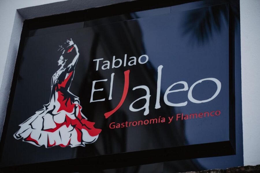 Cordoba: Flamenco Show at Tablao El Jaleo & Optional Dinner - Award-Winning Talent: What the Show’s Credits Actually Mean