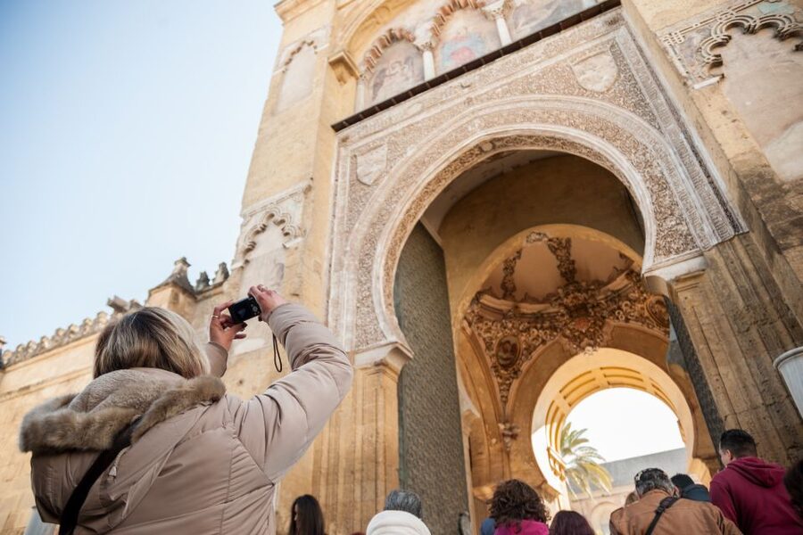Cordoba: Jewish Quarter and Mosque-Cathedral Guided Tour - Key Points You’ll Care About