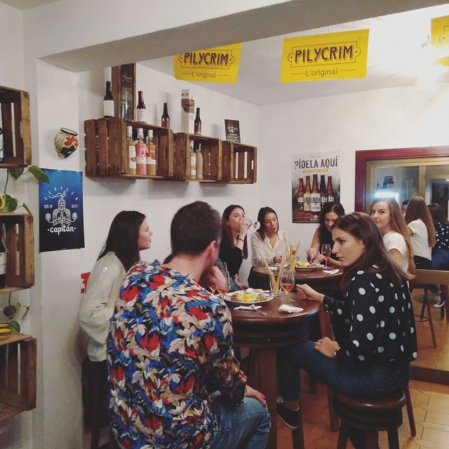 Córdoba: Local Wine Tasting Evening - What You’ll Taste: Fino, Oloroso, and Pedro Ximénez