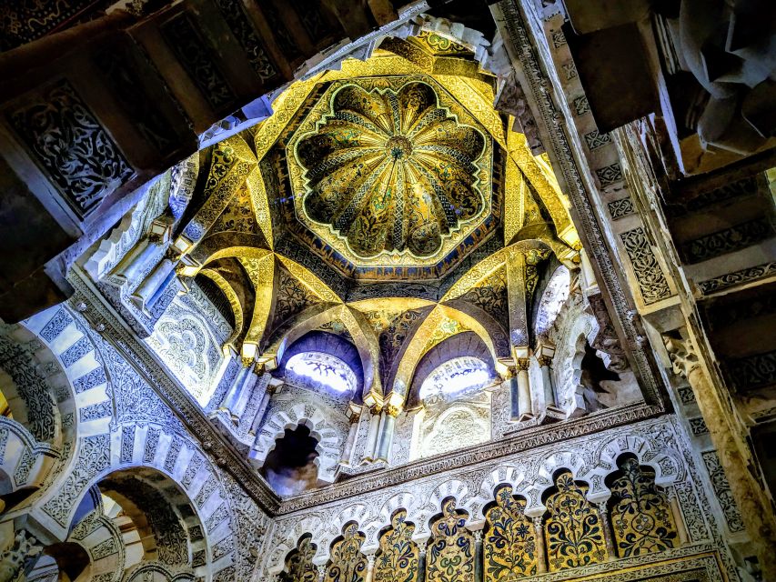 Córdoba: Mosque-Cathedral & Alcazar Guided Tour - Key highlights you should care about