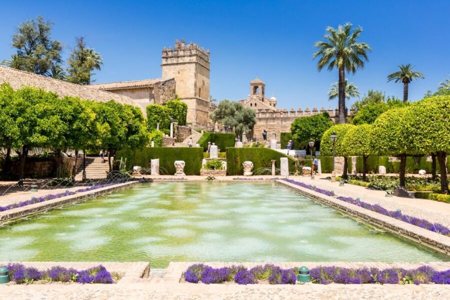 Córdoba: Mosque-Cathedral & Alcazar Guided Tour - Alcazar time: gardens, viewpoints, and the palace behind the walls