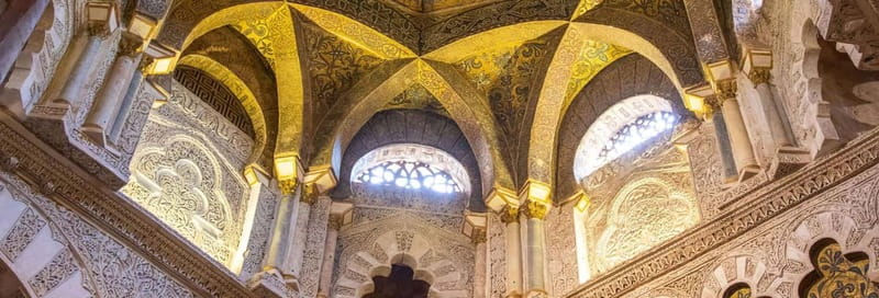 Córdoba: Mosque-Cathedral Guided Tour with Tickets Included - Tickets included, no pickup, and how that affects value