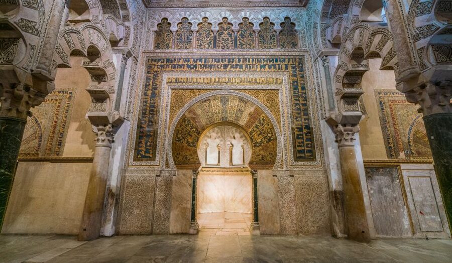 Cordoba Mosque-Cathedral: Skip-the-Line Guided Tour - Your guide matters, and the best ones tell a story