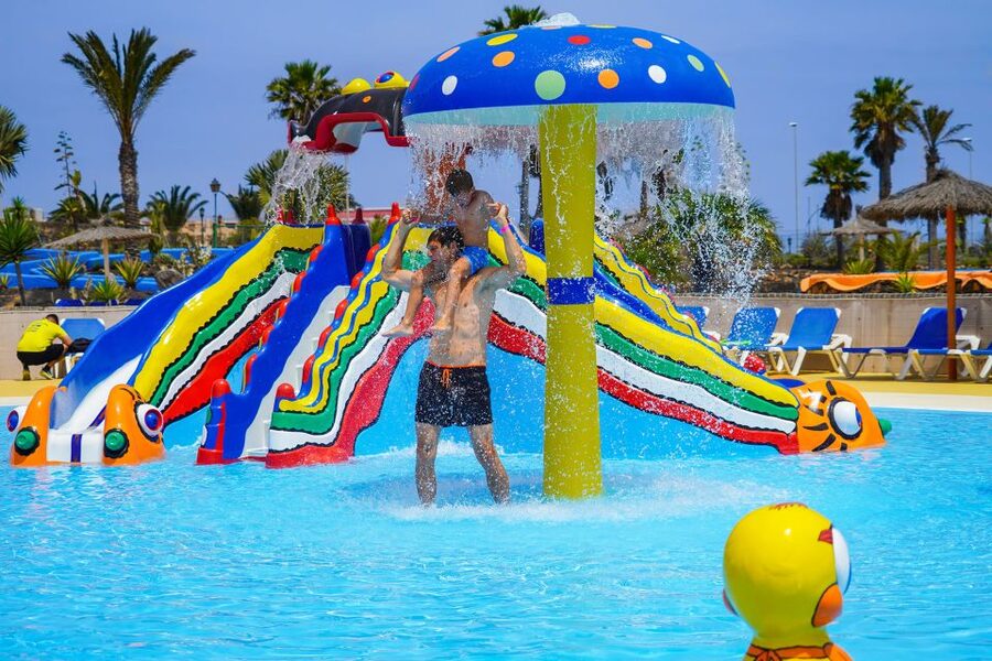 Corralejo: Acua Water Park Entry Ticket - Lazy river, rings, and inflatable rules: how to avoid frustration