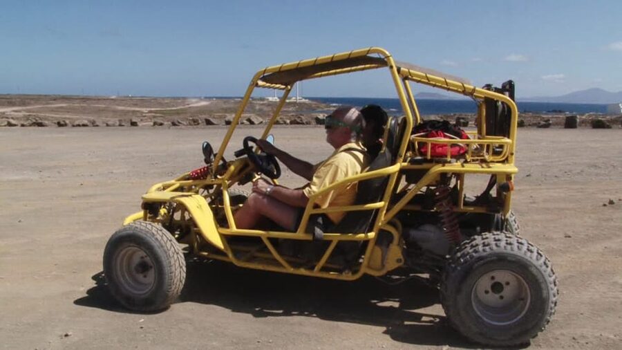 Corralejo: Buggy Safari Tour - Guides and language support: Margarita, Ben, Tom, Syed, and Sayed