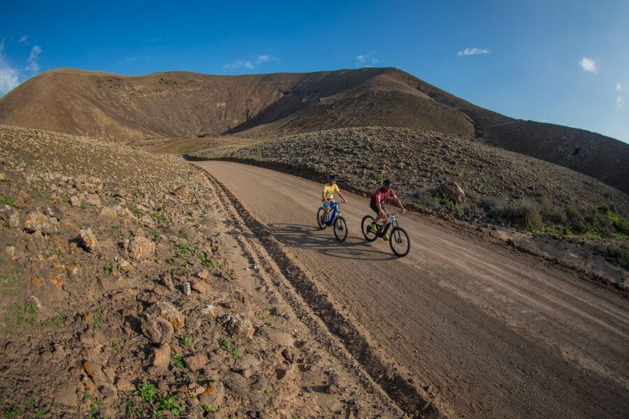 Corralejo: E-Bike Rental with Map to Popcorn Beach - Electric Legs Pickup: Getting Your E-Bike Dialed In Fast
