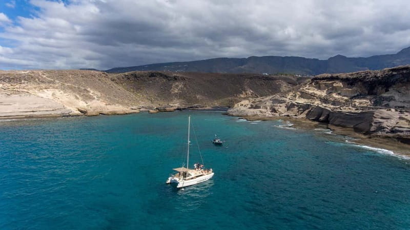 Costa Adeje: Catamaran Tour, Snorkelling, Snacks & Drinks - Comfort, Motion, and Weather Reality for a 3-Hour Ride