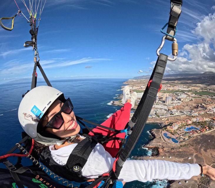 Costa Adeje: Tandem Paragliding Flight with Pickup - Landing and getting back to your hotel without hassle