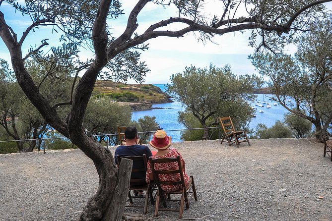 Dali Museum, House & Cadaques Small Group Tour from Barcelona - Is This Worth $357.65? Value Check for a One-Day Dalí Hit