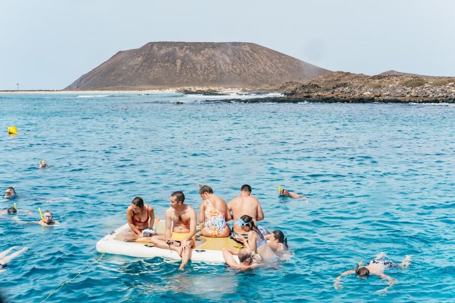 Desde Corralejo: Lobos Island Ferry with Optional Transfer - Comfort, Seas, and What to Pack for a Windy Volcanic Day