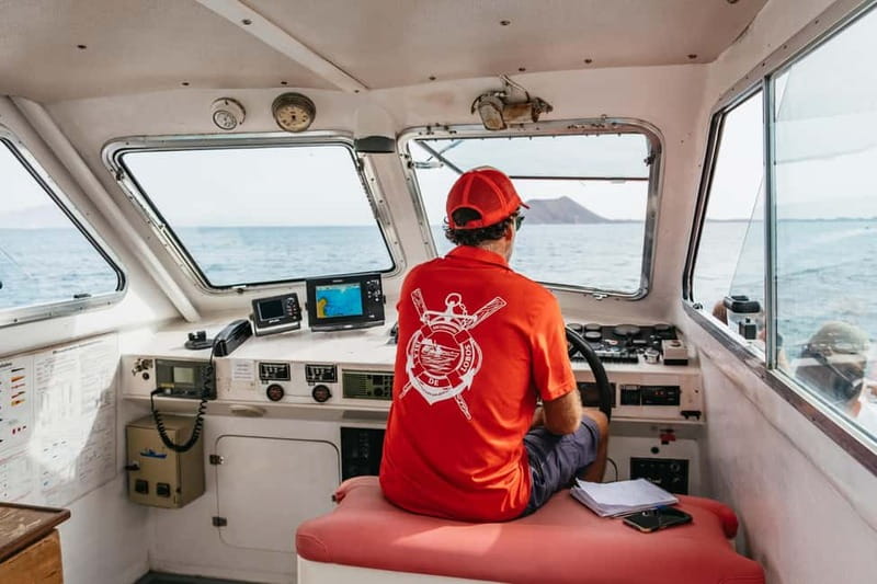 Desde Corralejo: Lobos Island Ferry with Optional Transfer - What Lobos Island Is Like Once You Land
