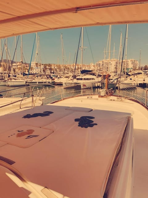 Estepona: Dolphin Searching Sunset Cruise with Drink & Snack - The 2-hour itinerary: what you’ll do during the sunset cruise