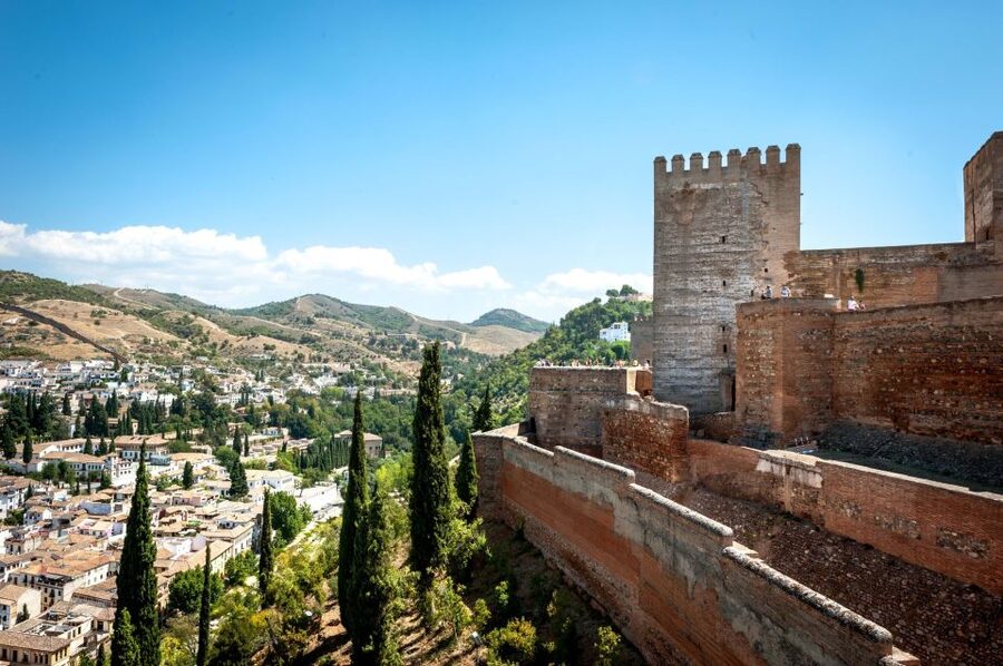 Fast-Track Alhambra & Nasrid Palaces Guided Tour - Nasrid Palaces: the courtly Granada experience, explained in plain terms