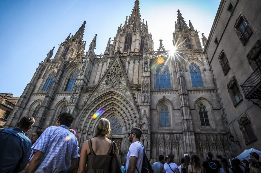 Fast Track: Sagrada Familia & Barcelona Full-Day Tour - Montjuïc, MNAC, and the 1992 Olympic views