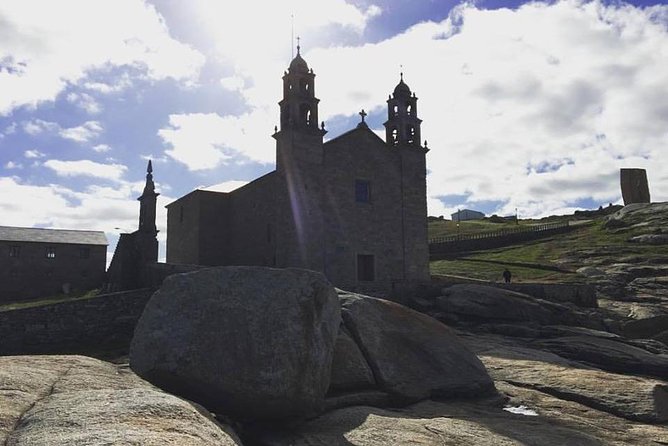 Finisterre and Costa da Morte: The Most Complete Tour of Santiago - Muros estuary viewpoints, bateas, and how seafood farming shapes the coast