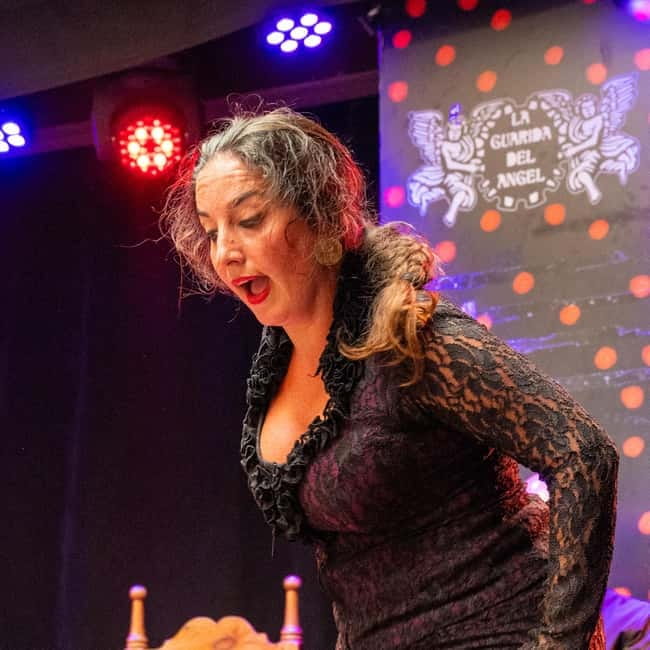 Flamenco Show at La Guarida del Angel with Drink - What you actually get in the hour: dancers, vocals, guitar