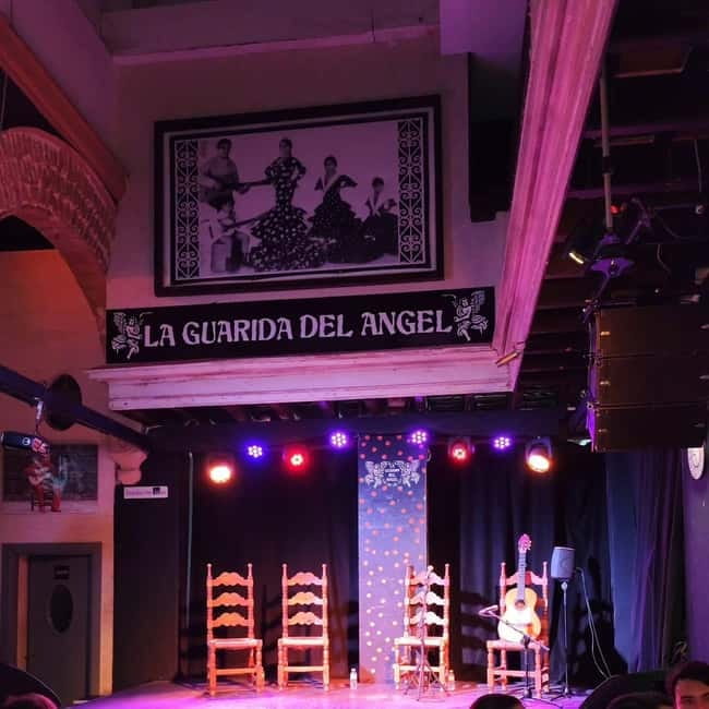 Flamenco Show at La Guarida del Angel with Drink - Included drink: how to choose and how to plan