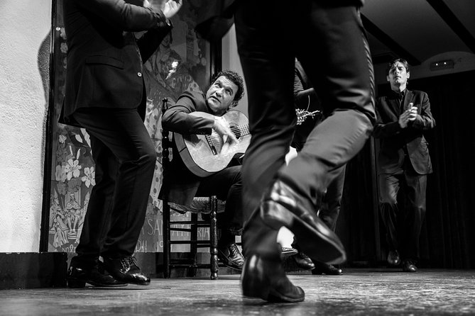 Flamenco Show at Tablao El Arenal with Drink and Optional Dinner or Tapas - Should you book Tablao El Arenal with tapas or dinner?