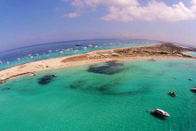 Formentera Day Trip from Ibiza on Private Luxury Catamaran - Lunch options without turning the day into a restaurant search