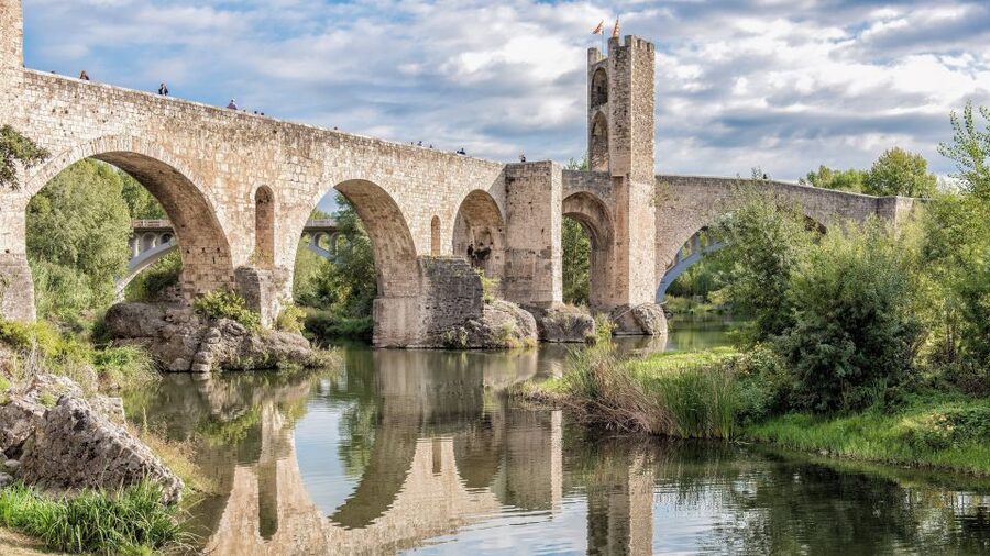 From Barcelona: Besalú & Medieval Towns Tour w/ Hotel Pickup - Why this medieval towns route feels worth the drive