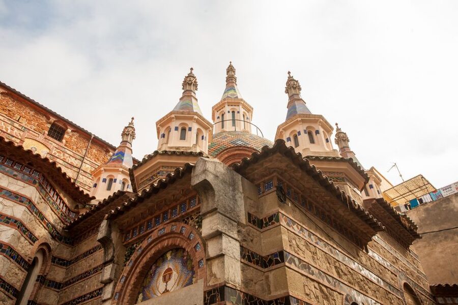 From Barcelona: Costa Brava Day Tour with Boat Trip - Lloret de Mar on Foot: Promenade Views and St. Roma Modernism