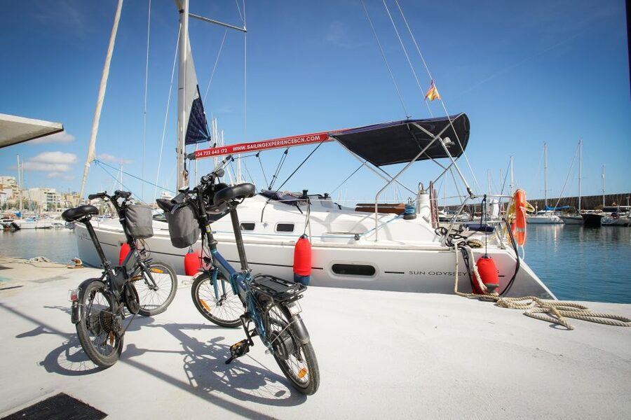 From Barcelona: E-Bike and Sailing Tour with Wine Tastings - Alella vineyard and tasting: what the visit actually gives you