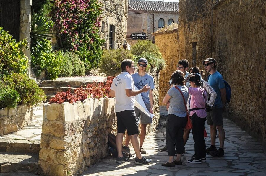 From Barcelona: Girona and Costa Brava Day Tour - Price and Value: What You Get for $117