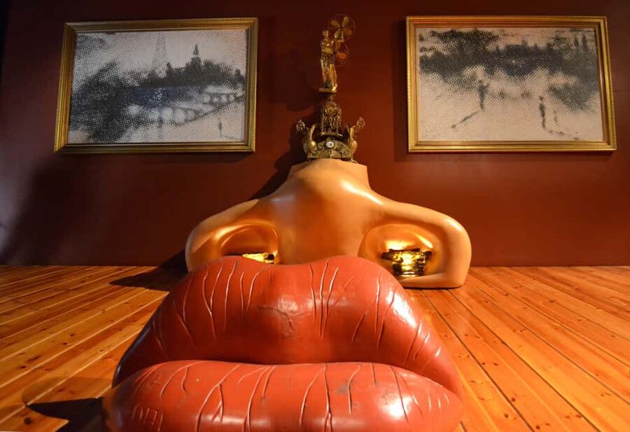 From Barcelona: Girona&Dalí Museum Day Trip with Small Group - Small-group experience and pacing: what feels good, what feels tight