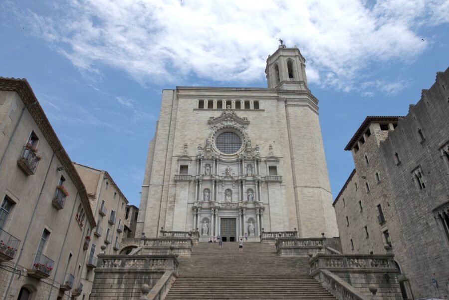 From Barcelona: Girona Full day tour - Girona Cathedral Santa Maria: Gothic Details You’ll See Longer