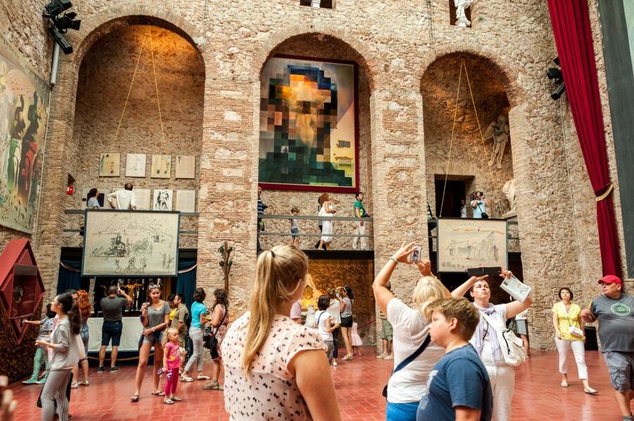 From Barcelona: Girona Guided Tour & Dalí Museum in Figueres - Key points at a glance