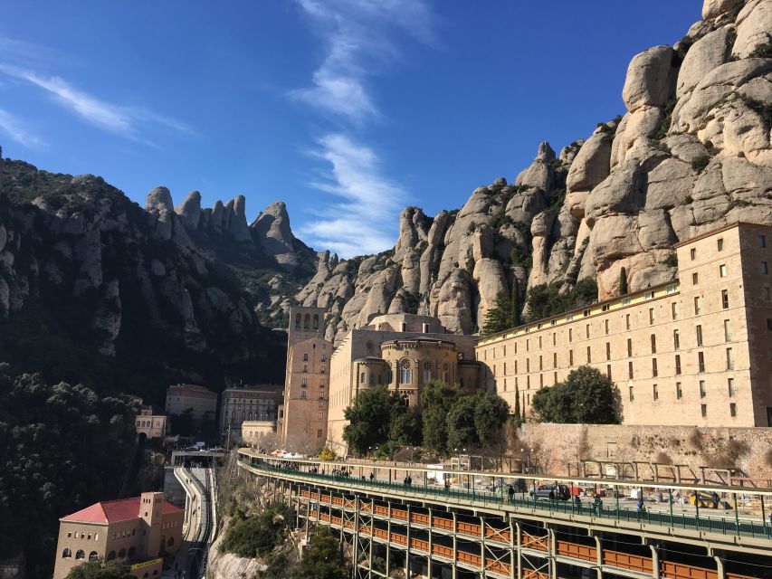 From Barcelona: Montserrat Monastery & Scenic Mountain Hike - The 8:00 AM start and the ride out of Barcelona